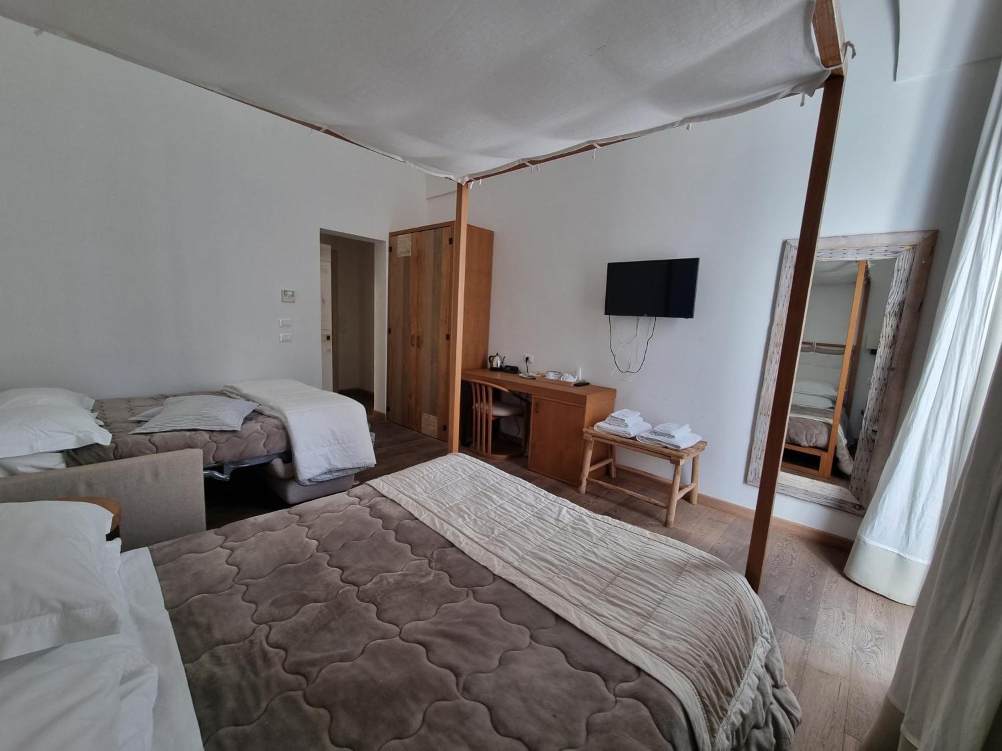 Il Palazzotto Luxury Suites Lecce Habitación foto